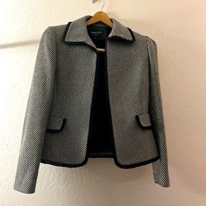 Tahari diagonal stripe warm Blazer Jacket.